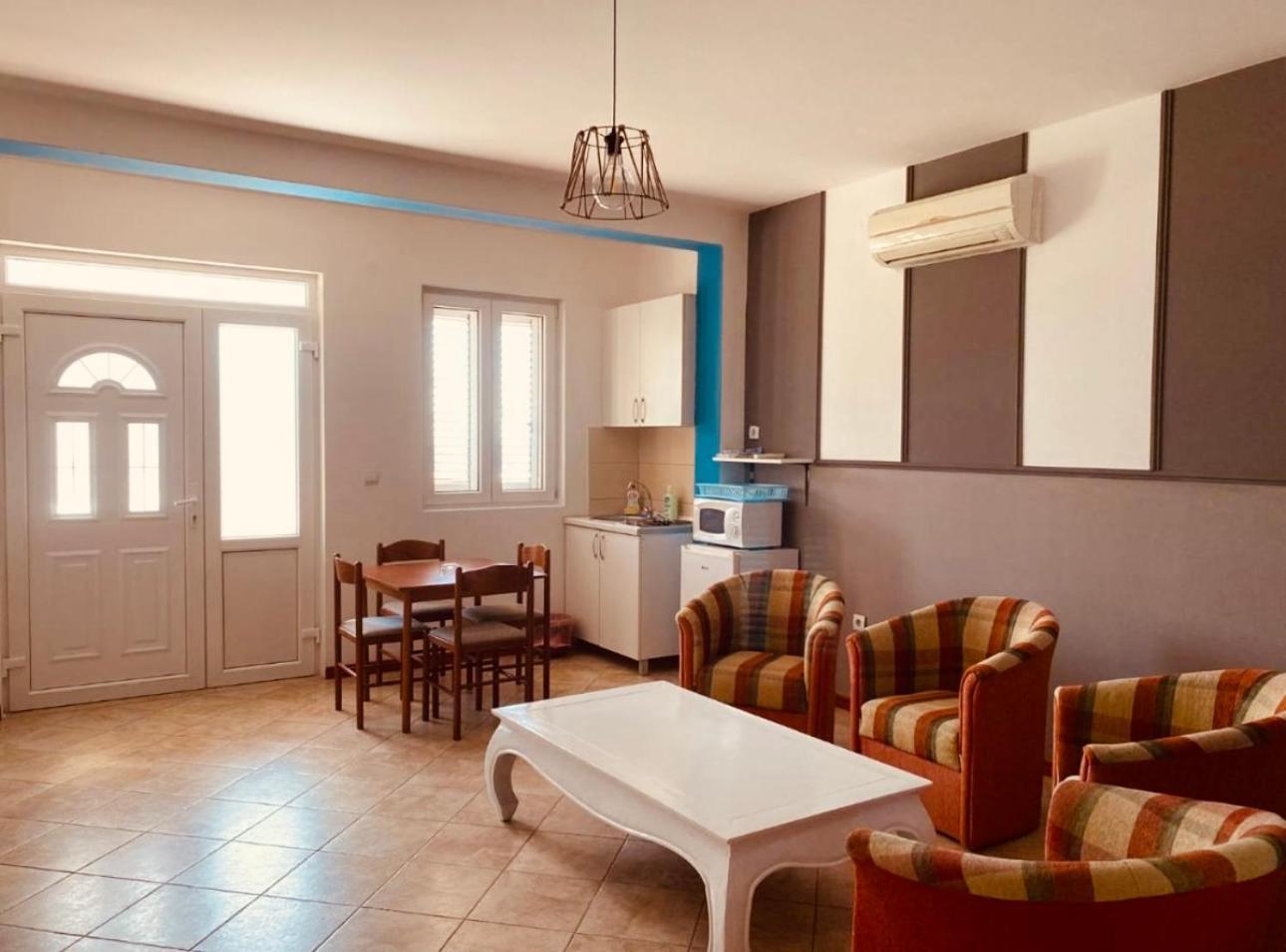 Budva Felix Suites Ngoại thất bức ảnh