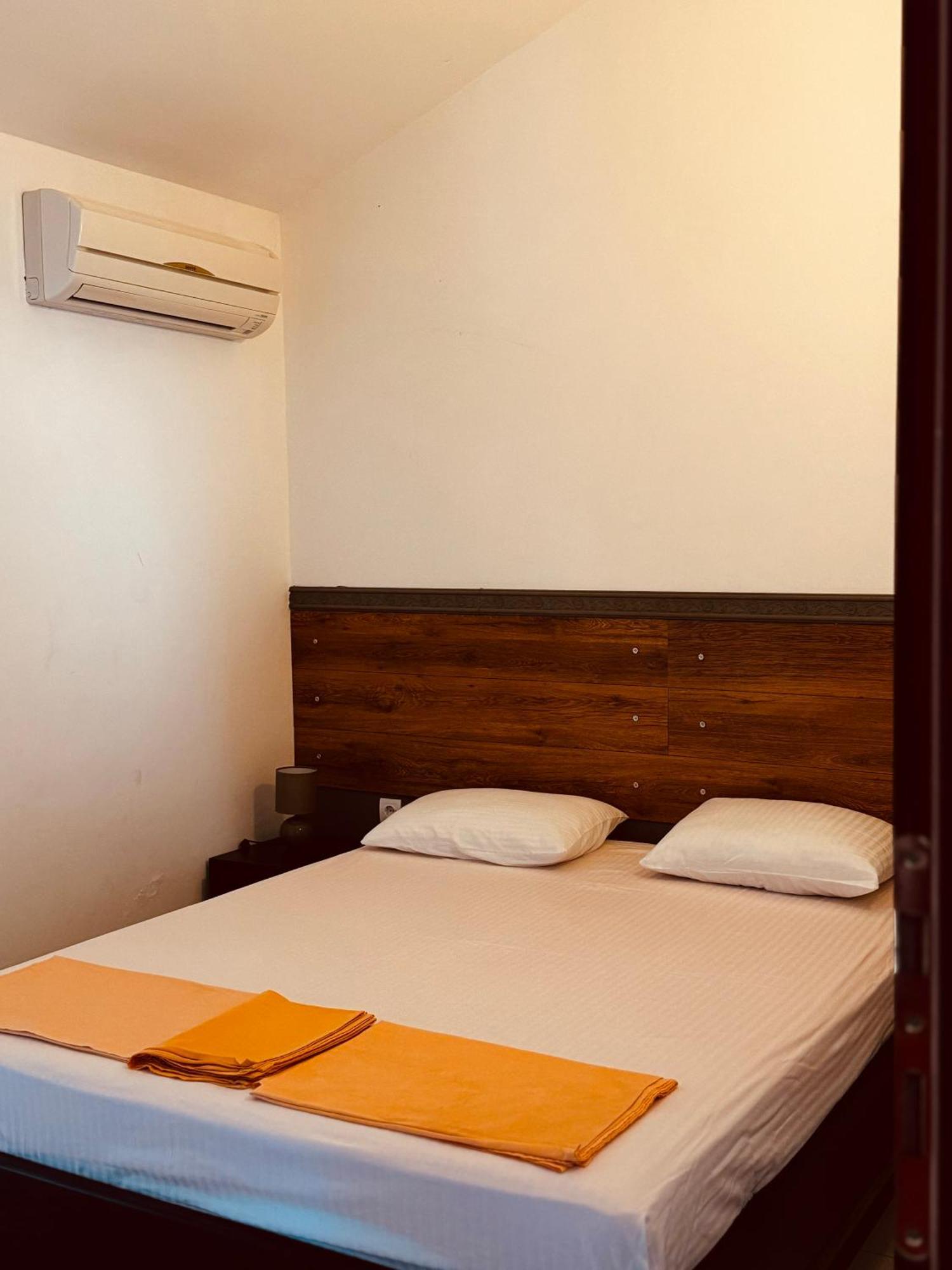 Budva Felix Suites Ngoại thất bức ảnh