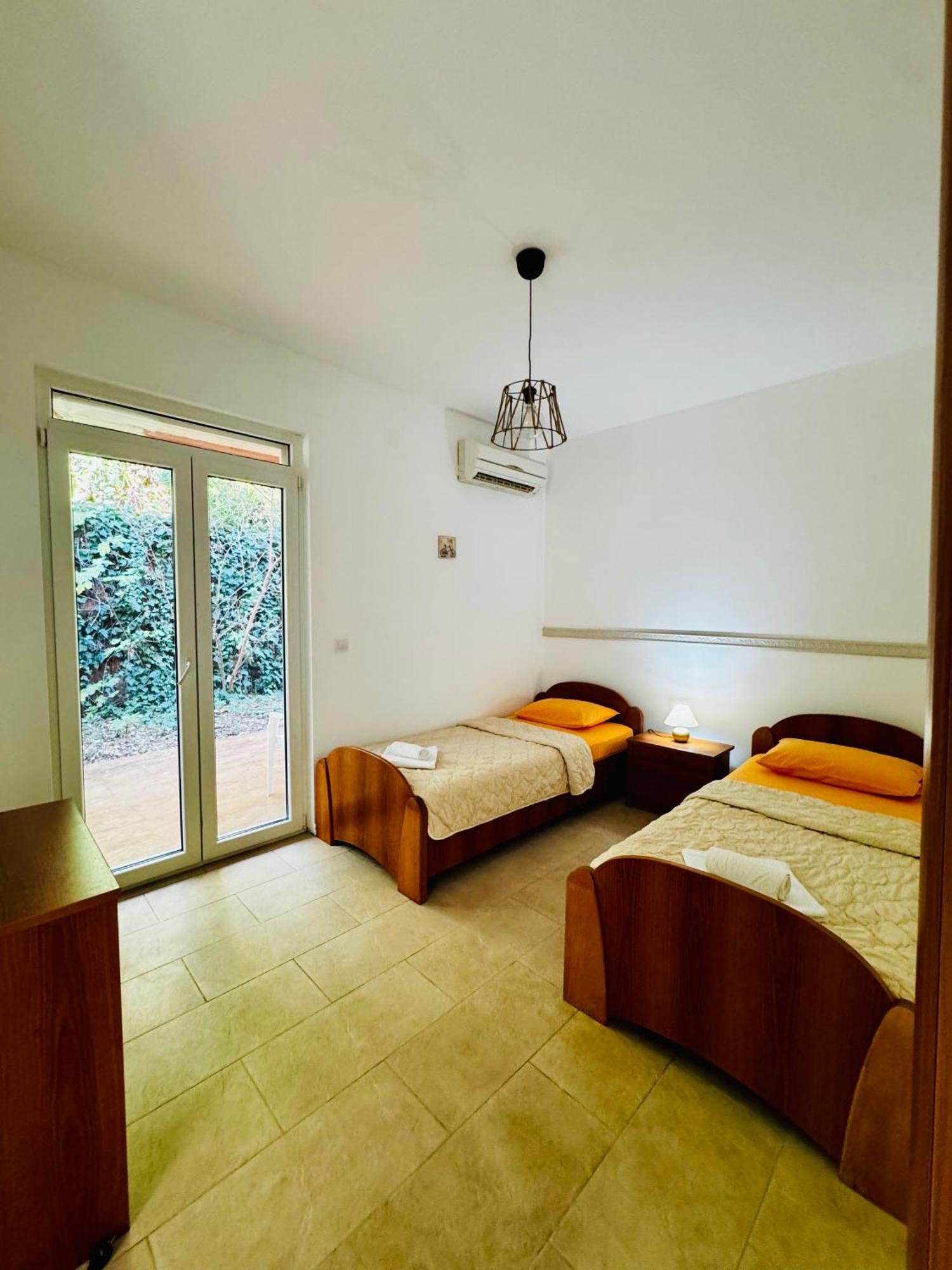 Budva Felix Suites Ngoại thất bức ảnh