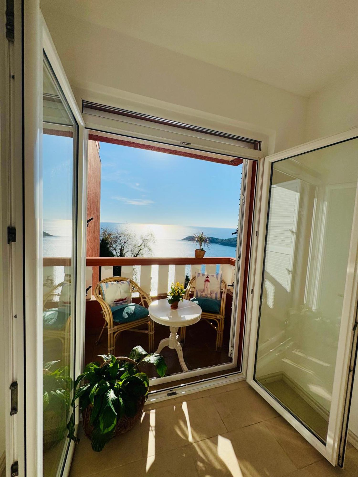 Budva Felix Suites Ngoại thất bức ảnh