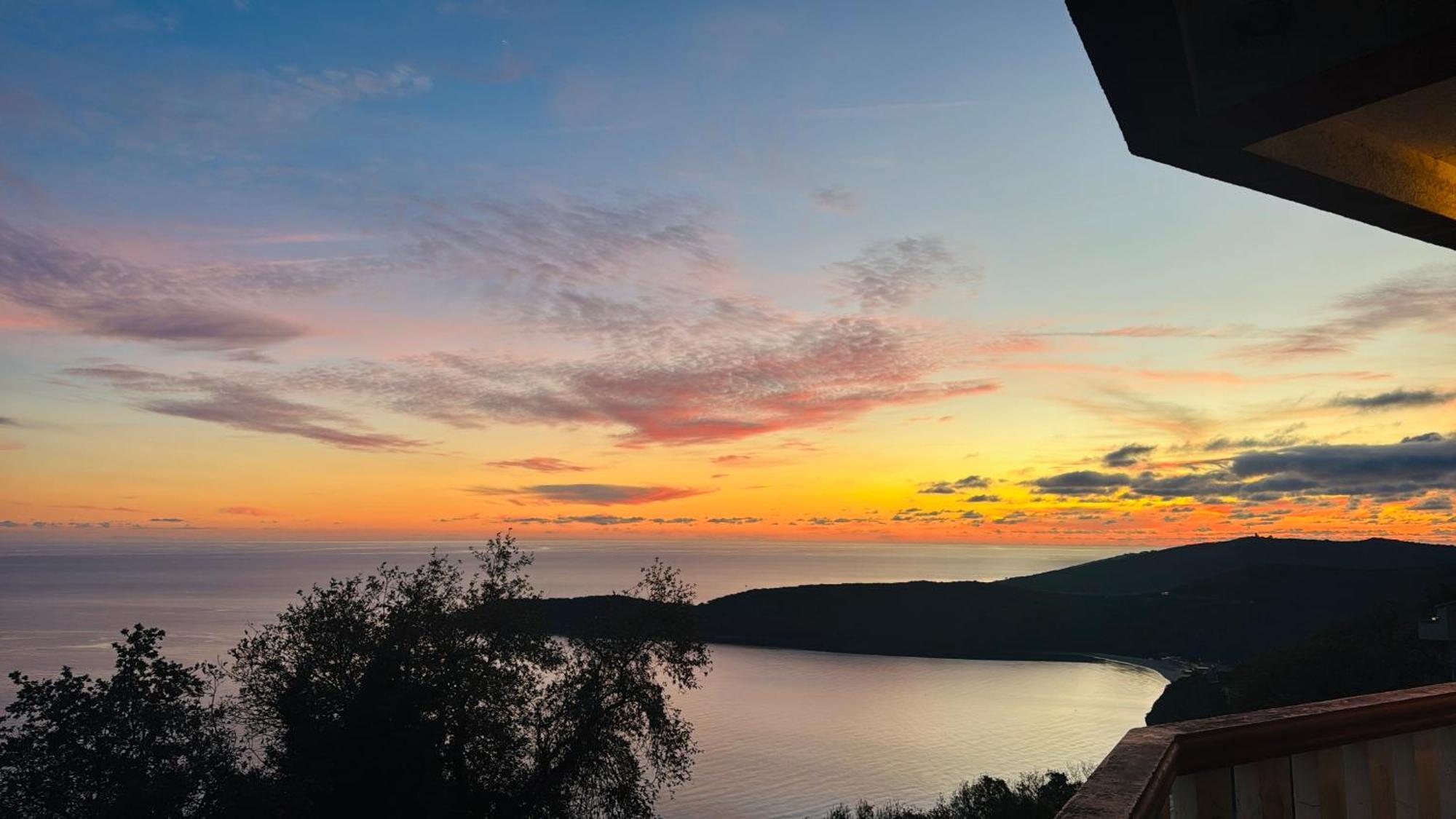 Budva Felix Suites Ngoại thất bức ảnh