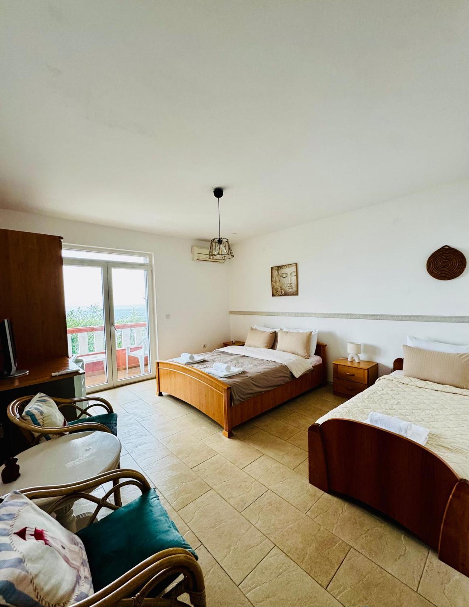 Budva Felix Suites Ngoại thất bức ảnh