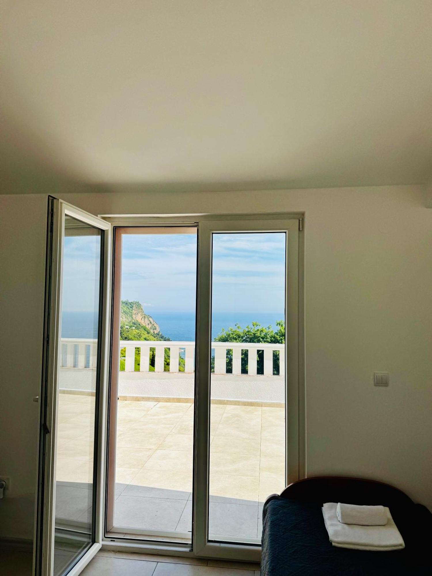 Budva Felix Suites Ngoại thất bức ảnh
